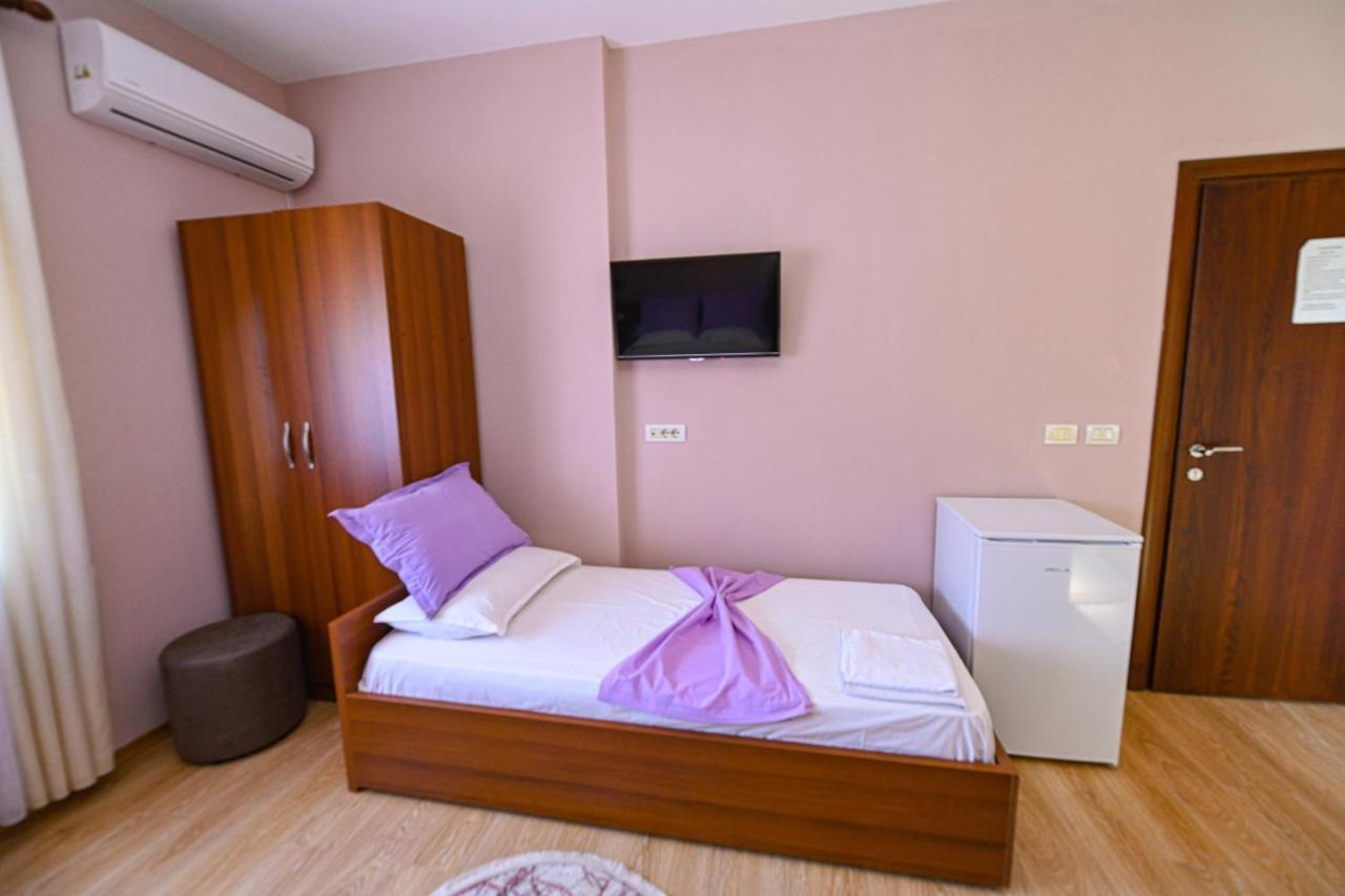 Hotel Epoka Shkoder Exterior photo